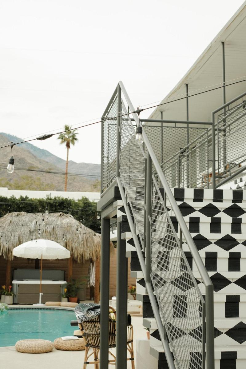 Tiki Hotel image
