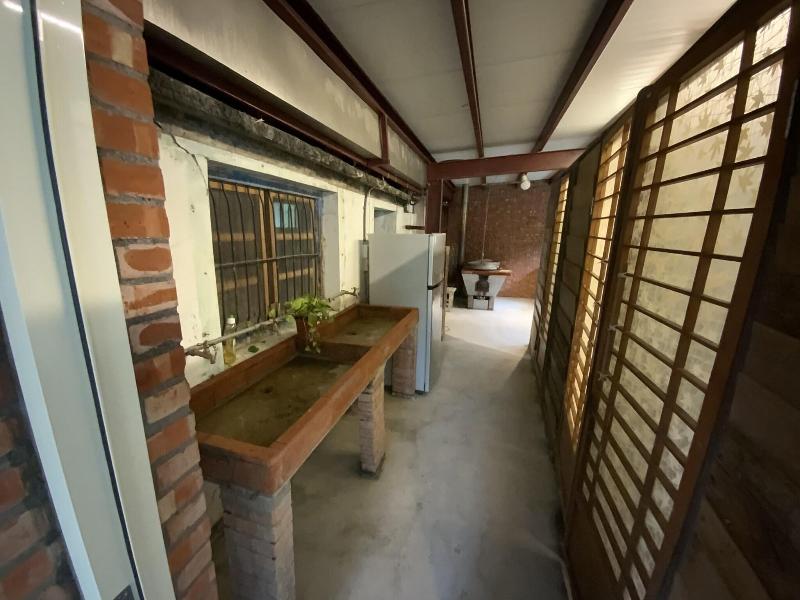 Gu Yi B B image