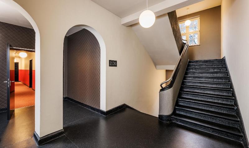 Apartment040 image