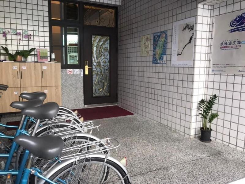 Flower Bed Breakfast Is Now Ikegami image