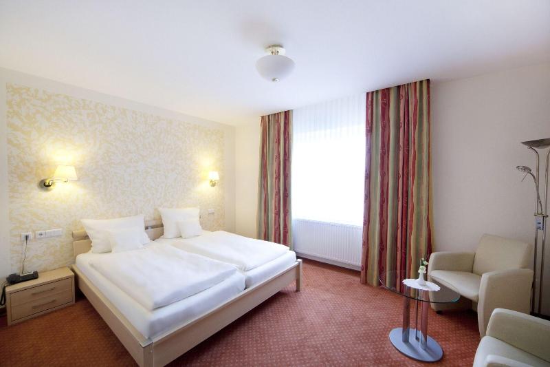 City Hotel Friesoythe image