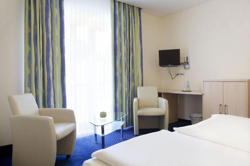 City Hotel Friesoythe image