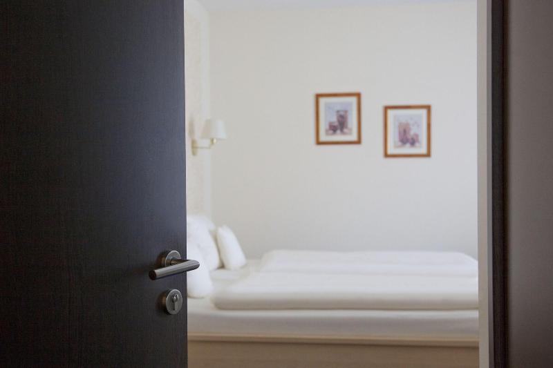 City Hotel Friesoythe image
