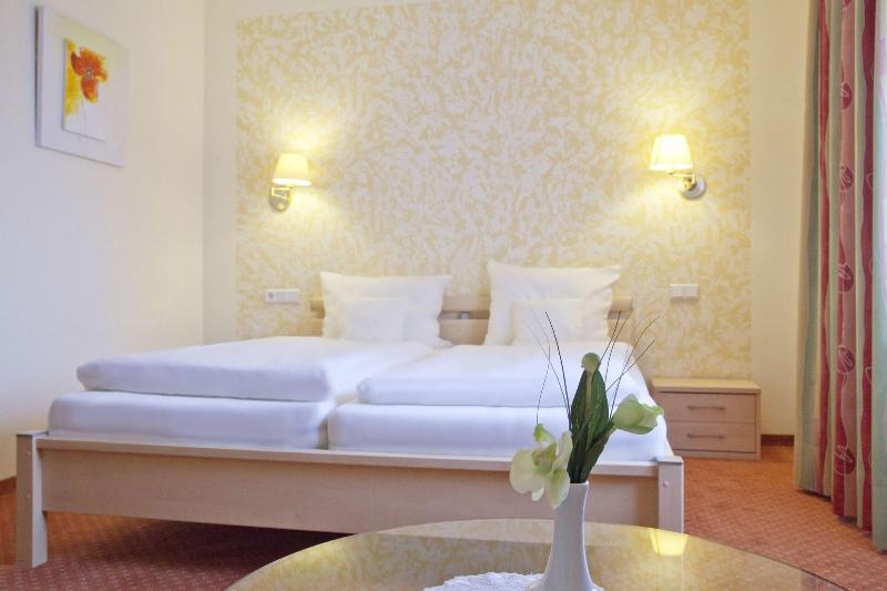 City Hotel Friesoythe image