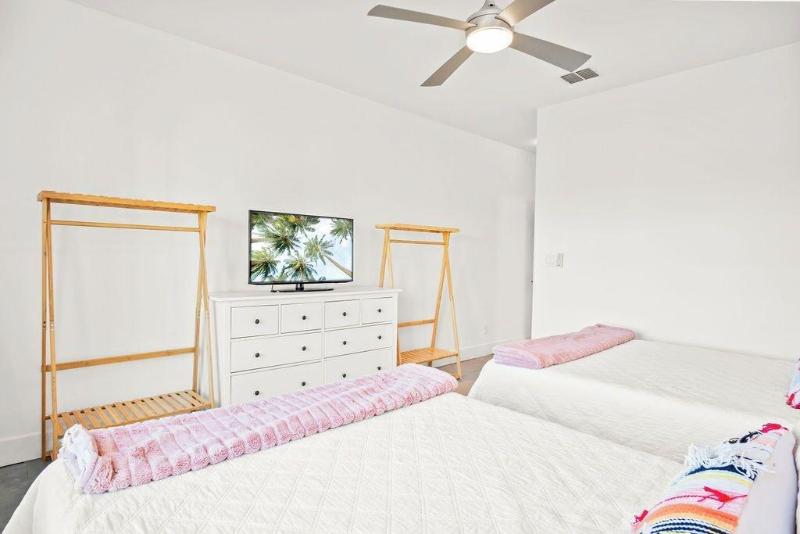 The Hideaway 249 Hi — photo 115