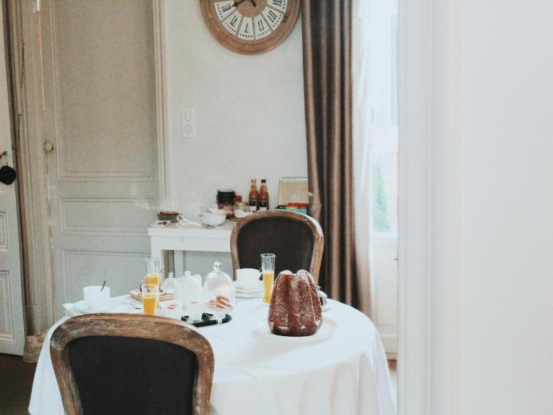 La Maison De Marc image