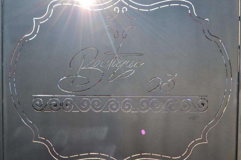 Boutique 23
