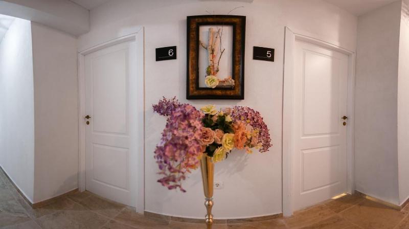 Boutique 23