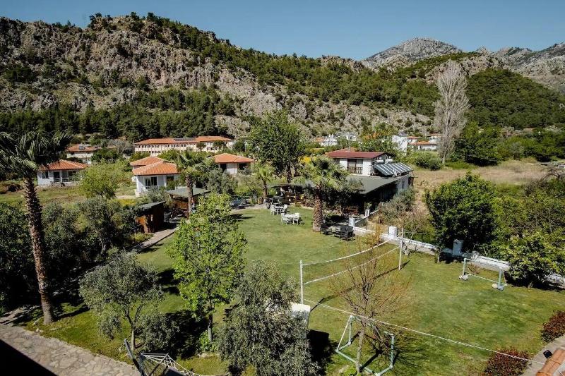 Bybassios Hotel image