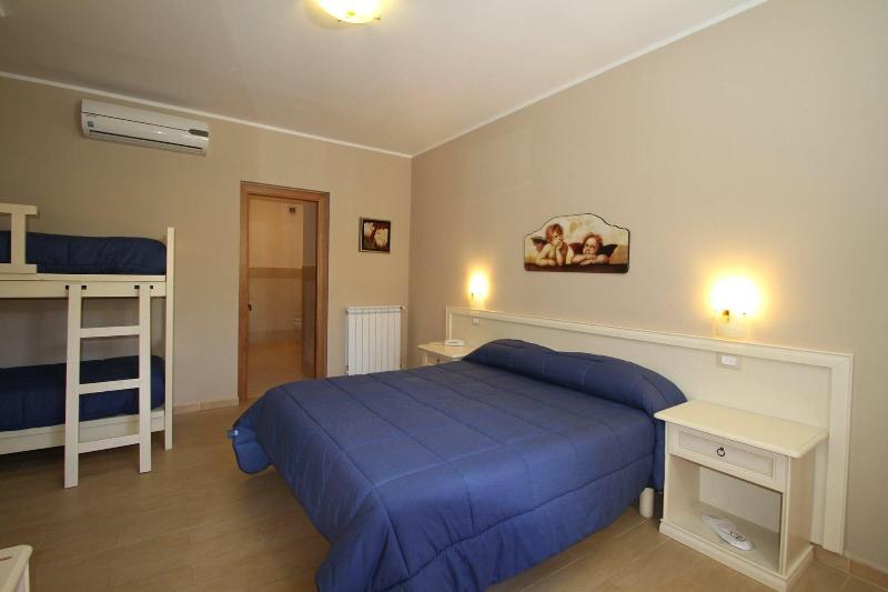 La Chioccia image