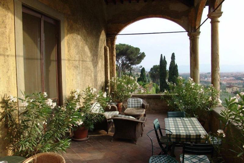 Villa Rucellai image