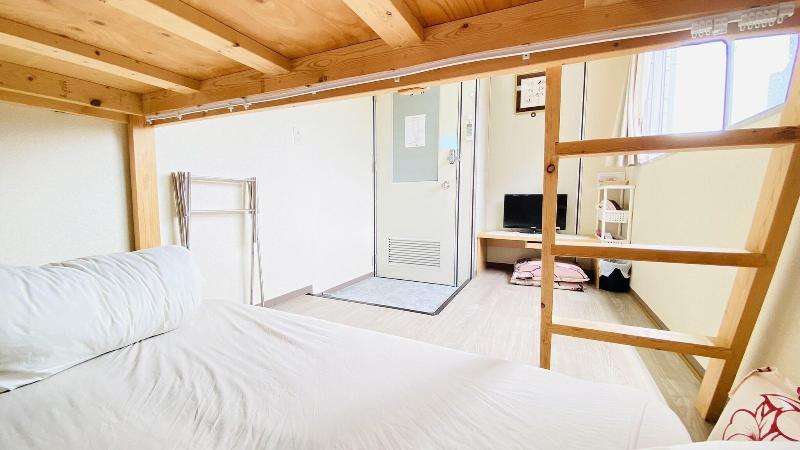 Guest House B S Five Ii image