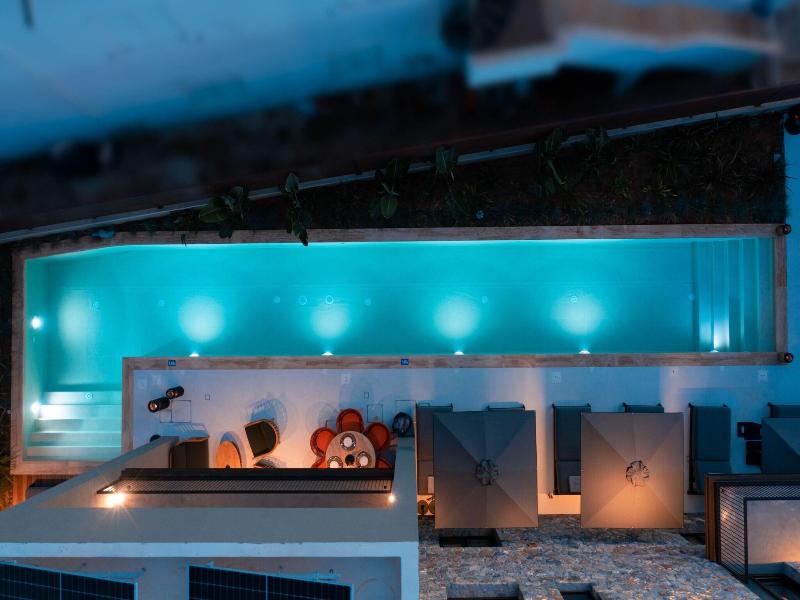 Capital Luxury Suites image