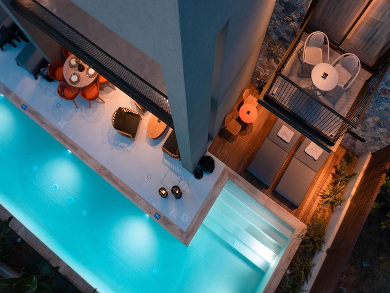 Capital Luxury Suites image