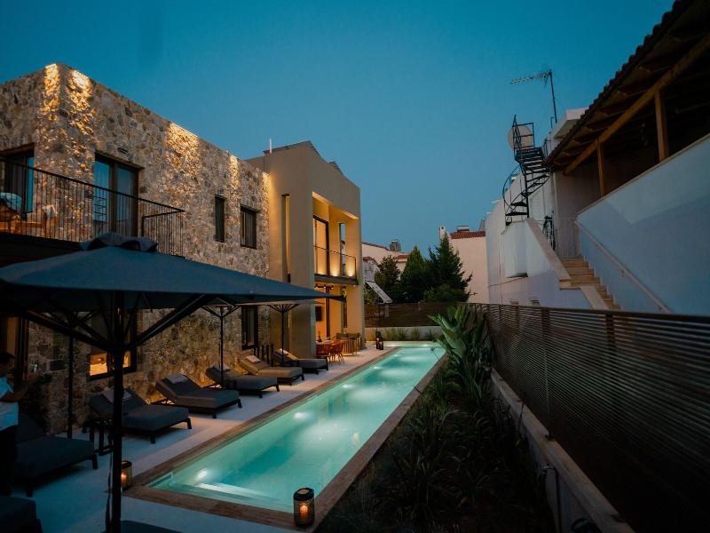 Capital Luxury Suites image