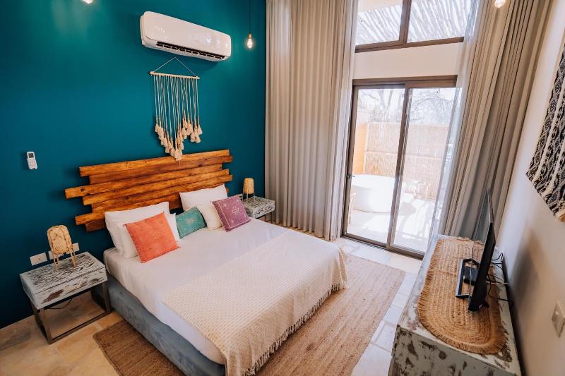 Room DELUXE