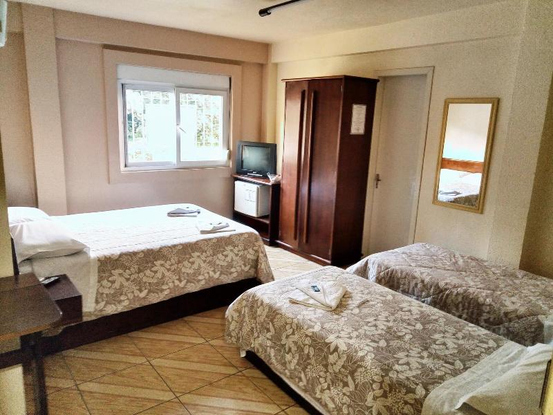 Hotel Pequenino image