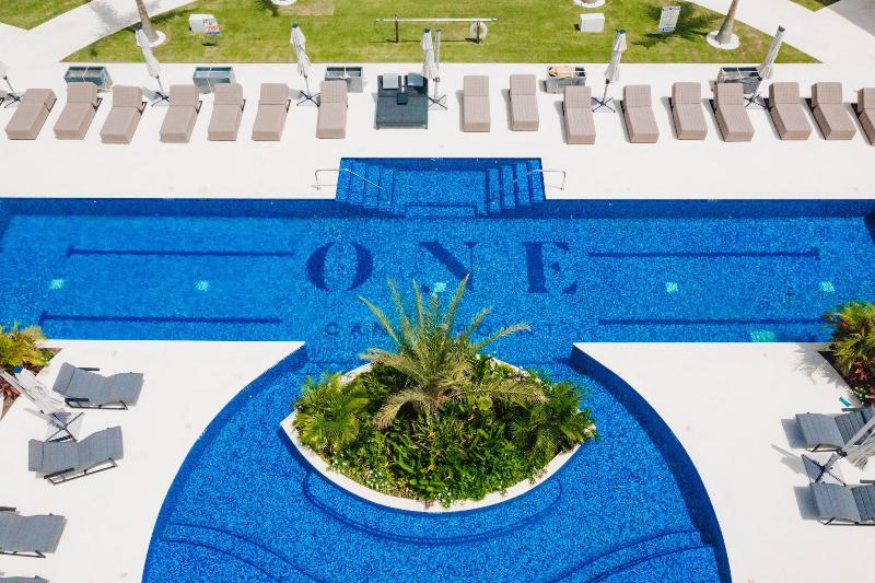 One Canal Point image