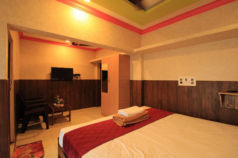 M G R Park Inn 4