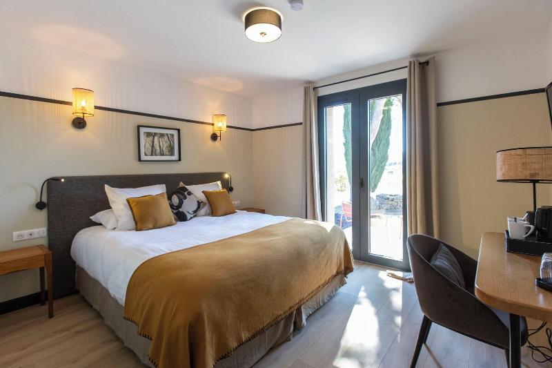 Les Villas Du Cha Teau De Lastours image