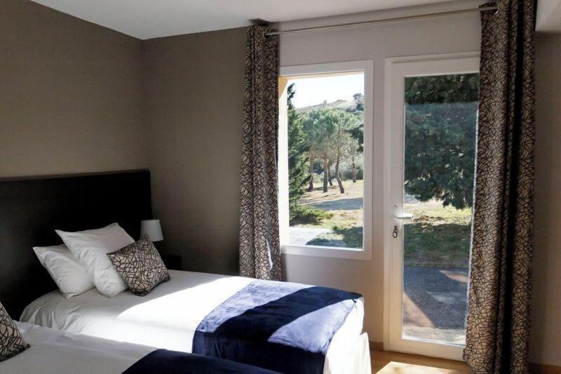 Les Villas Du Cha Teau De Lastours image