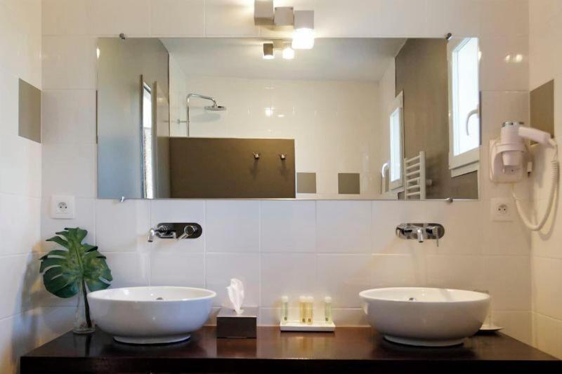 Les Villas Du Cha Teau De Lastours image