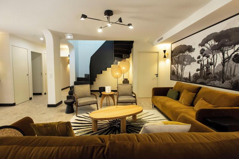 Les Villas Du Cha Teau De Lastours image