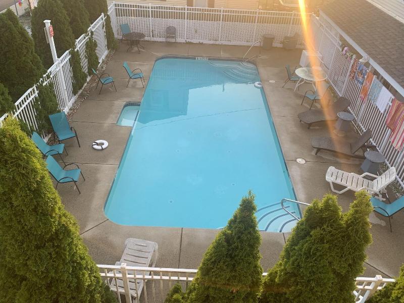 Ships Inn Hotel image