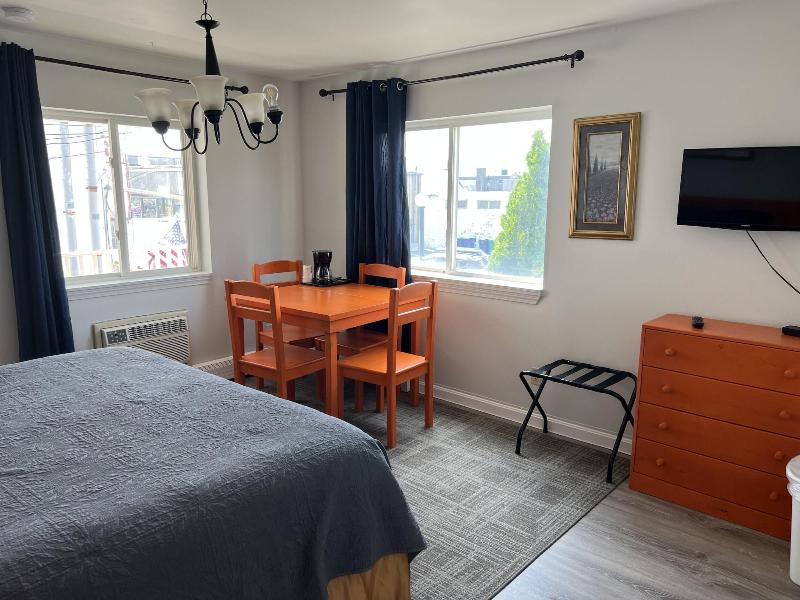 Ships Inn Hotel image