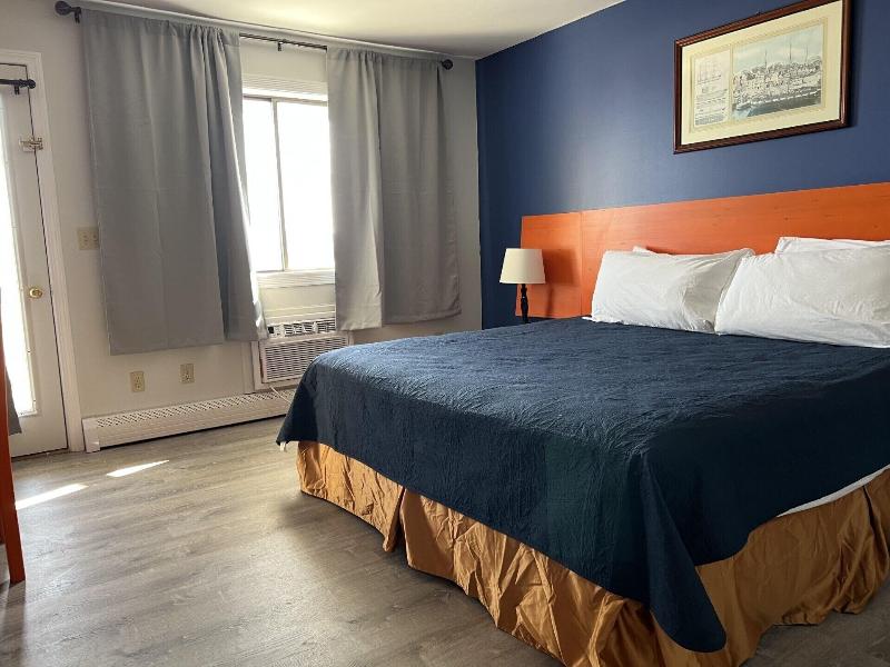 Ships Inn Hotel image
