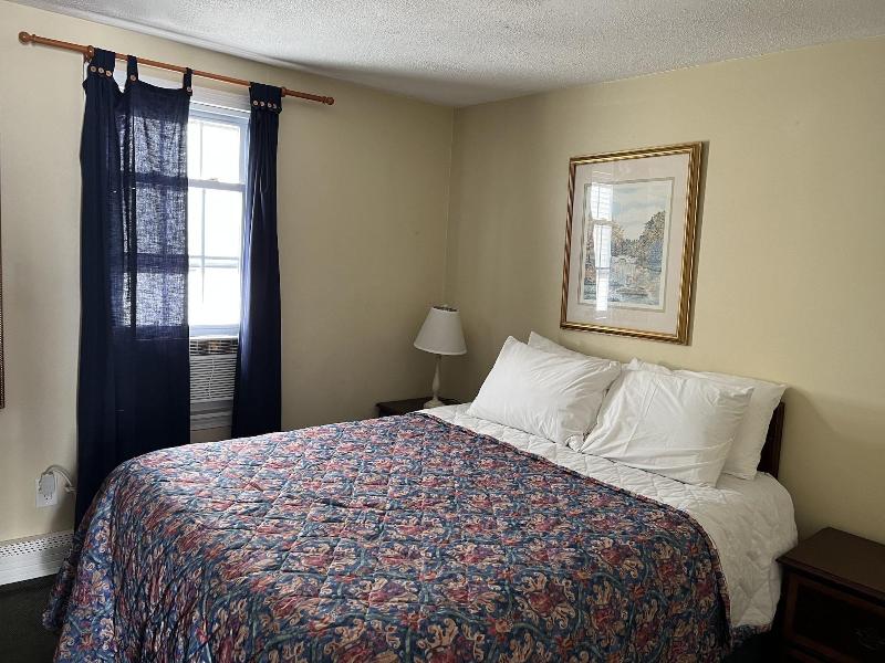 Ships Inn Hotel image