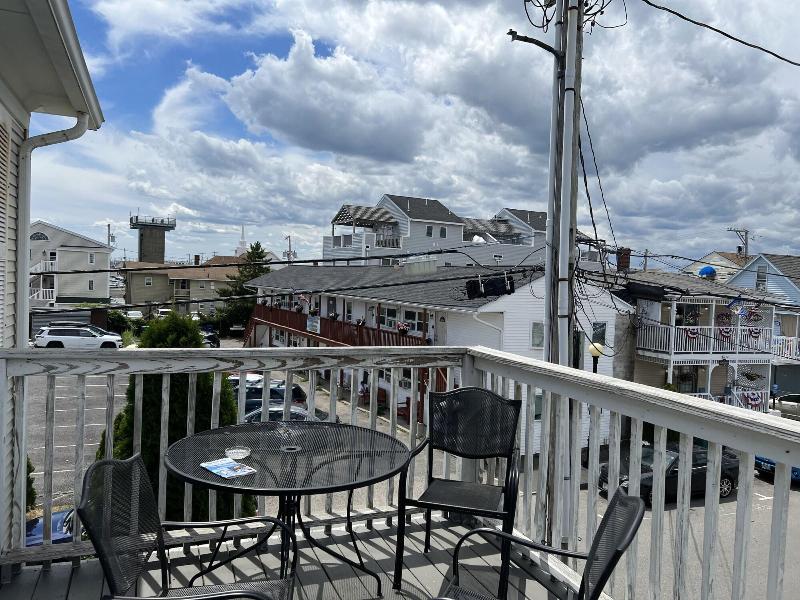 Ships Inn Hotel image