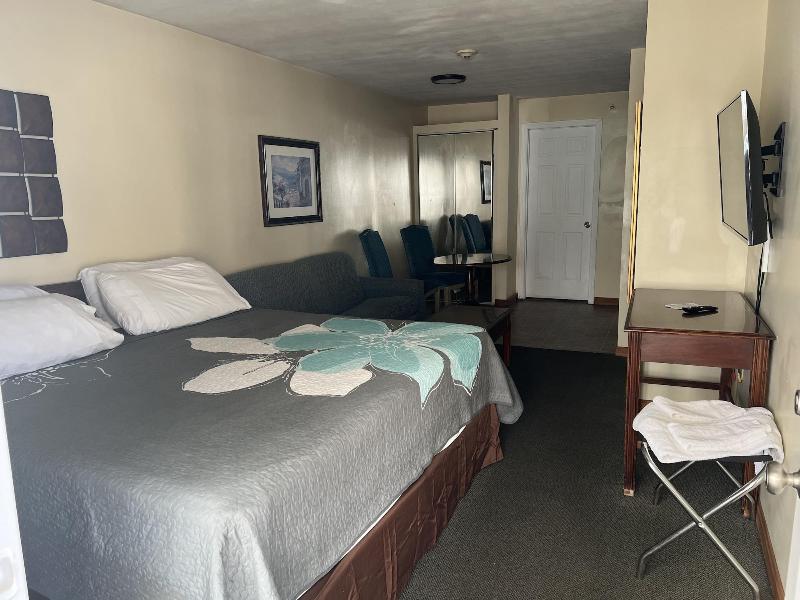 Ships Inn Hotel image