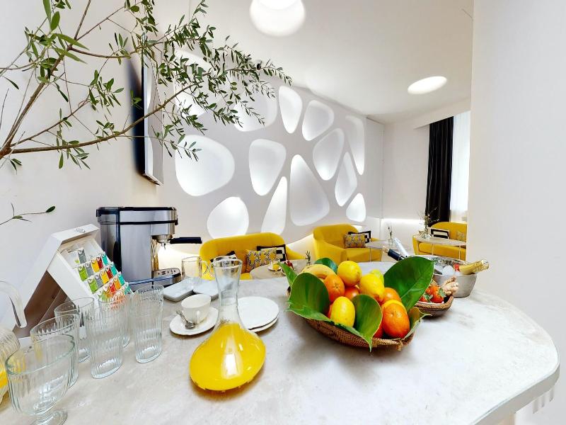 Hotel Boutique Suite Generis image