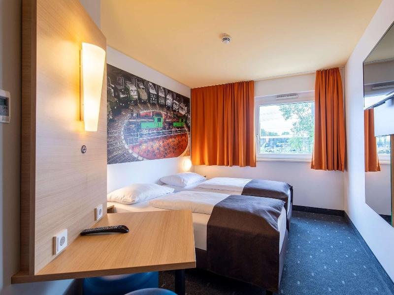 B B Hotel Augsburg Sa D image