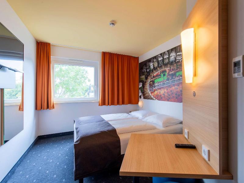B B Hotel Augsburg Sa D image
