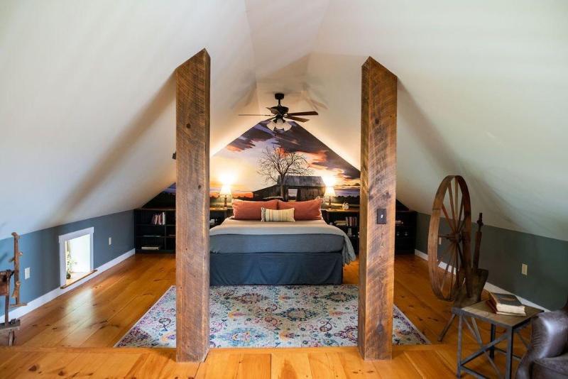 Craftsbury Farmhouse image