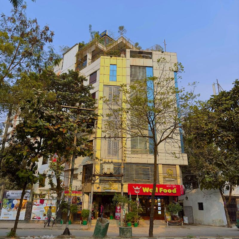 Hotel Grand Circle Inn image