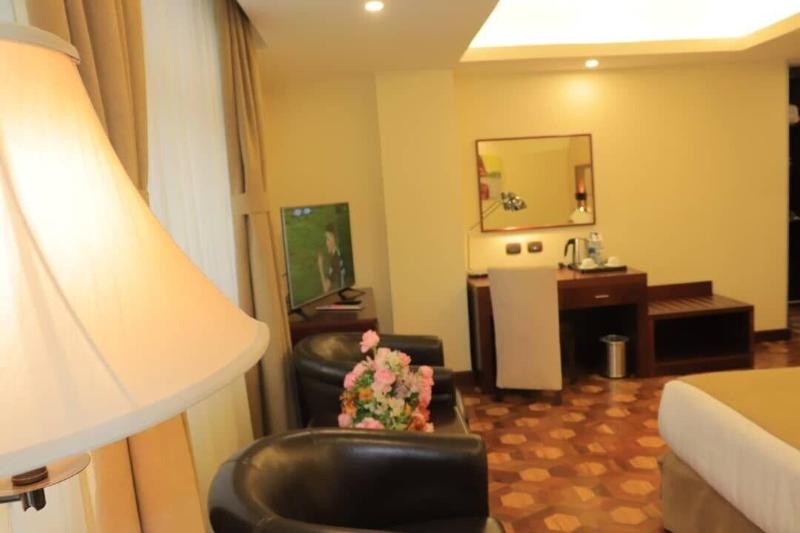 Desalegn Hotels Lodge And Apartment image