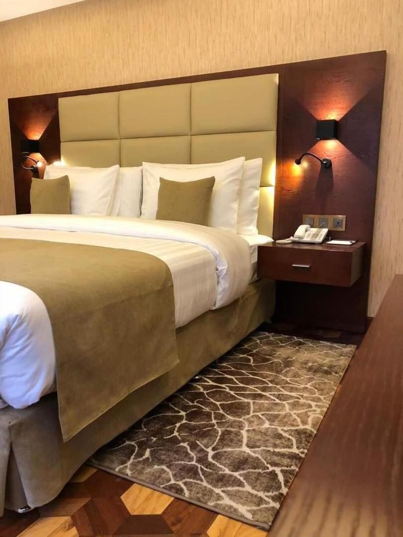 Desalegn Hotels Lodge And Apartment image