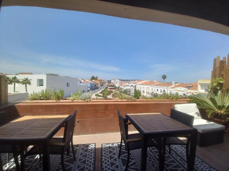 Villa Center image