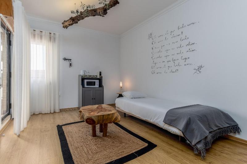 Villa Center image