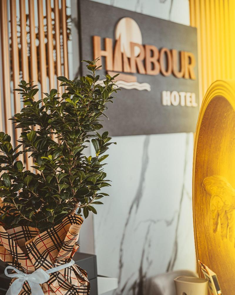 Harbour Hotel image
