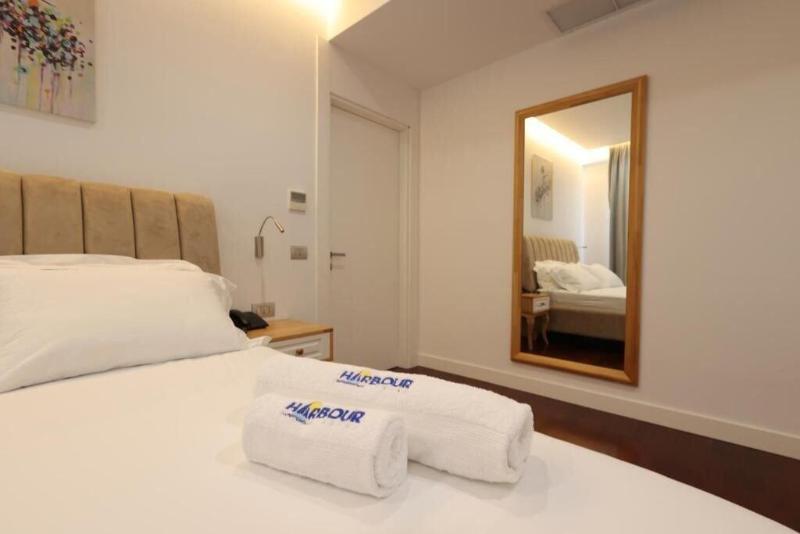 Harbour Hotel image