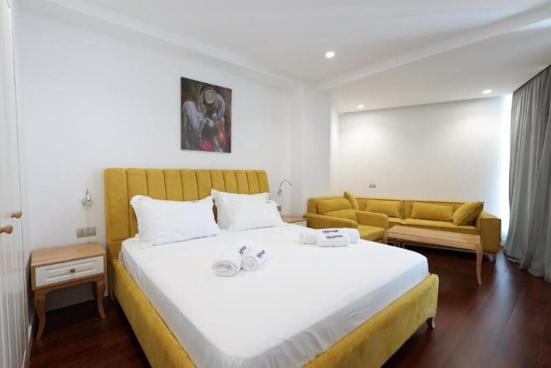 Harbour Hotel image