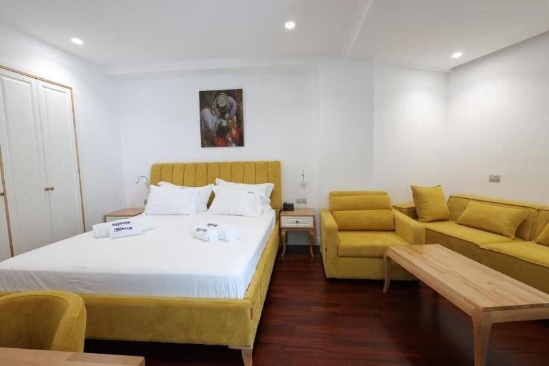 Harbour Hotel image