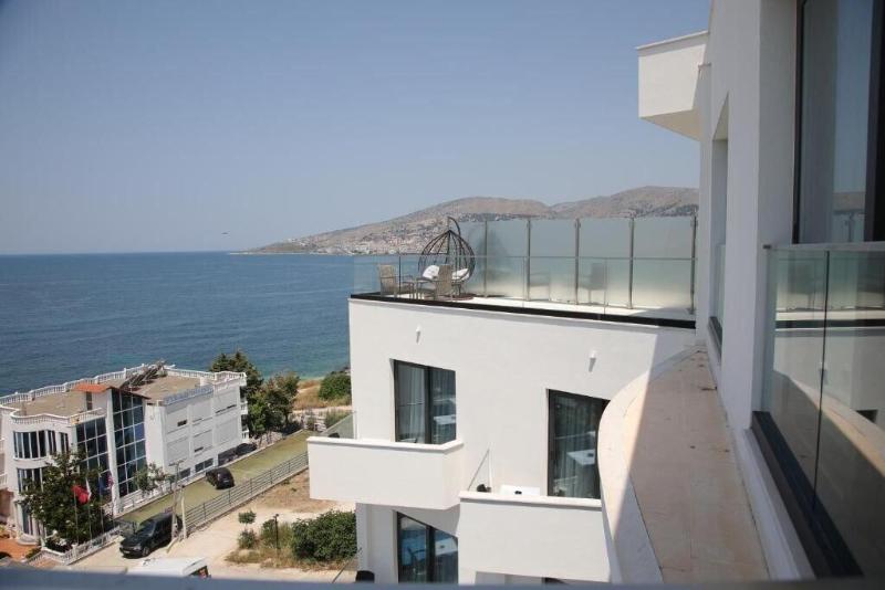 Harbour Hotel image