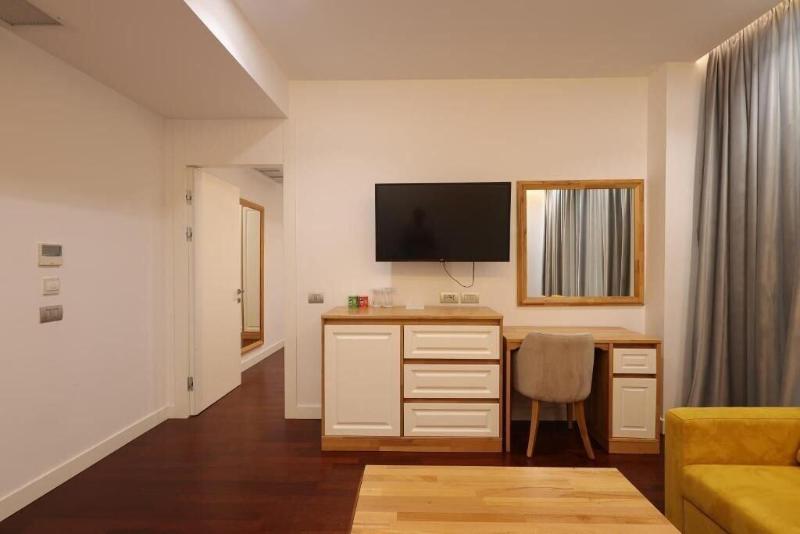 Harbour Hotel image