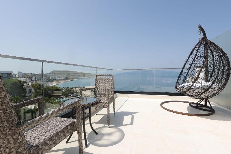 Harbour Hotel image