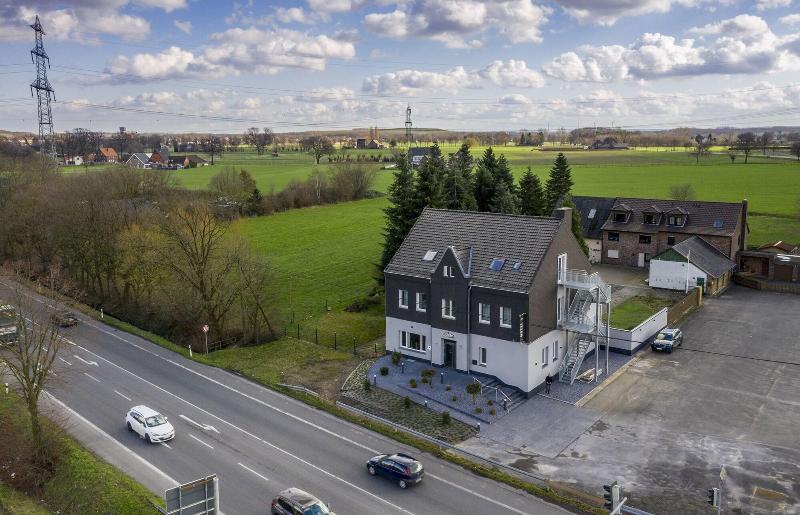 Zu Freunden image